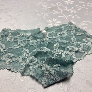 Victoria’s Secret lace boy shorts POWDER BLUE SMALL. NEW